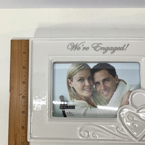 Malden 'We're Engaged!' Cream 4x6 Photo Frame - Picture 3 of 4